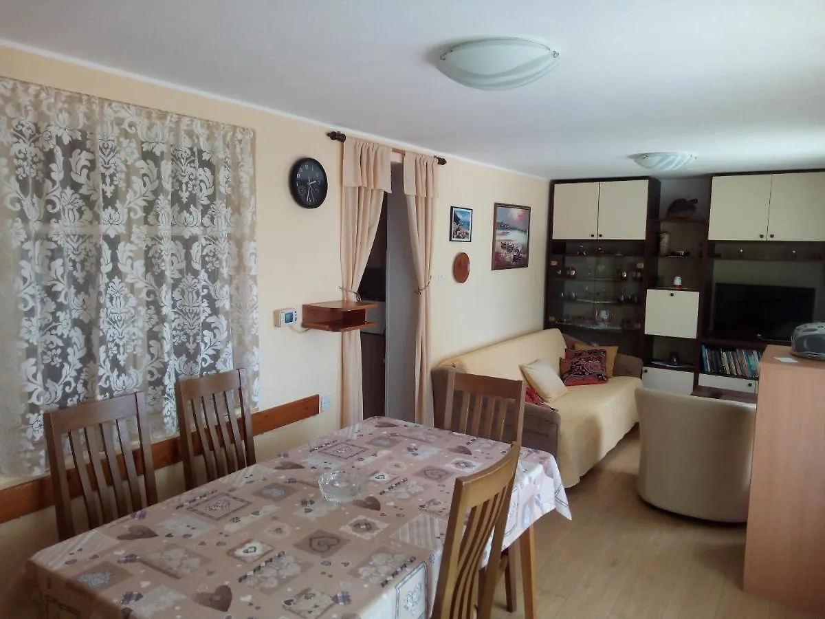 Apartment Linardic Malinska