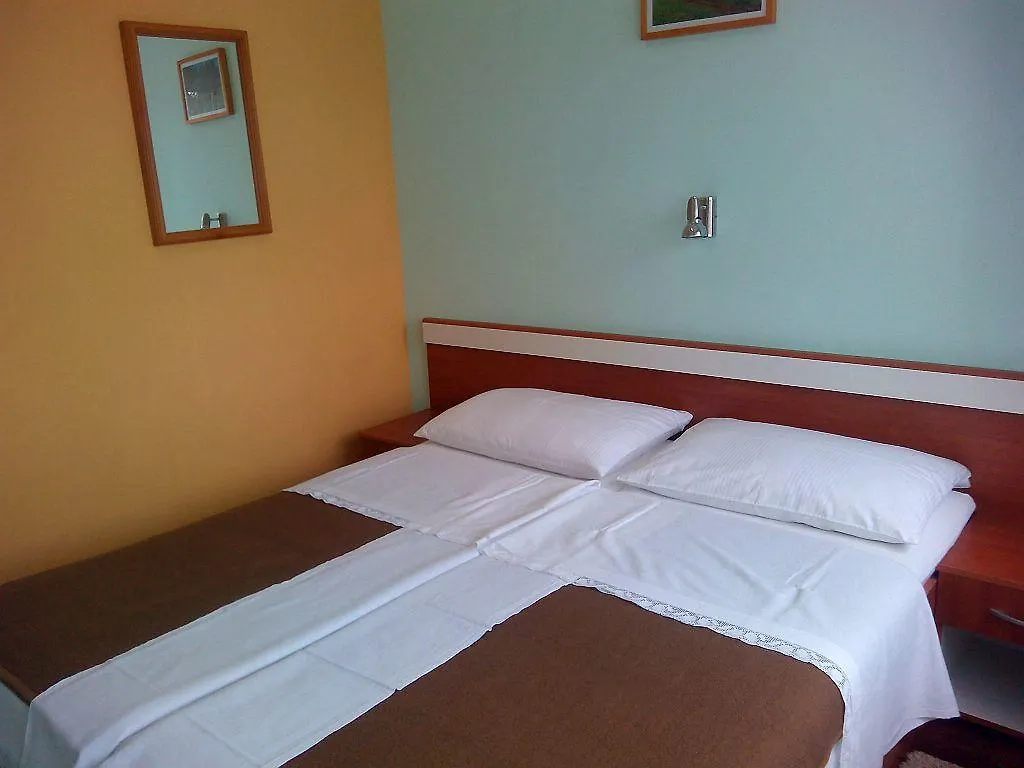 Apartment Linardic Malinska 0*,  Chorvatsko