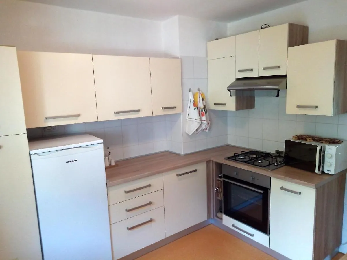 Apartment Linardic Malinska