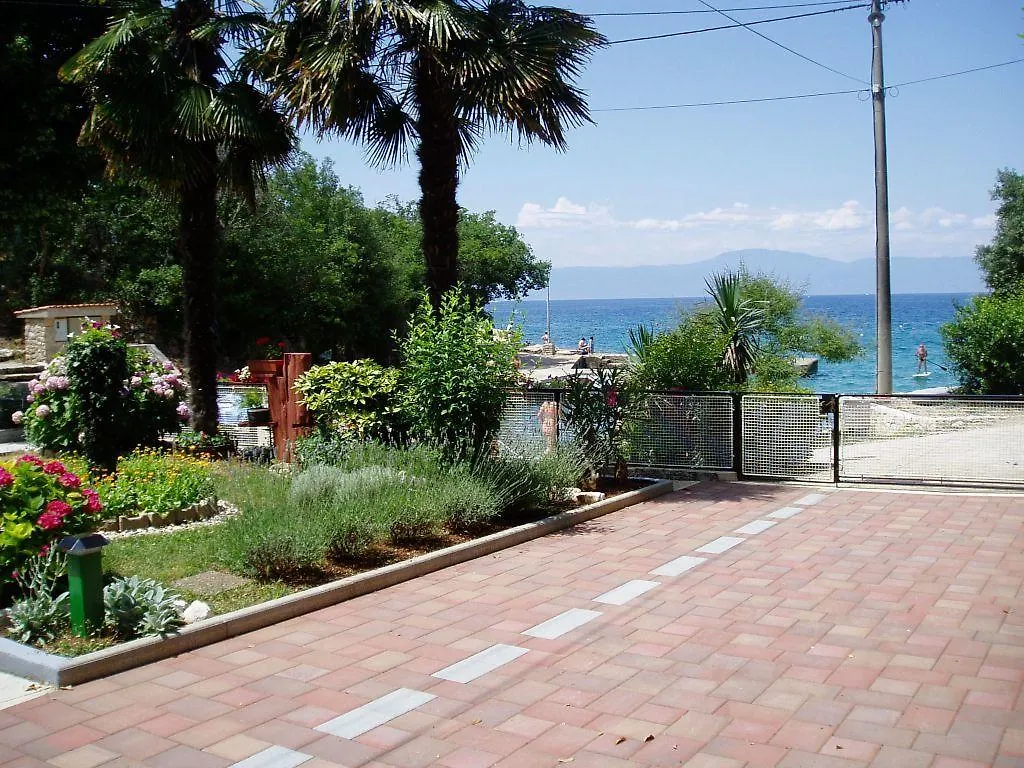 Apartment Linardic Malinska Croatia