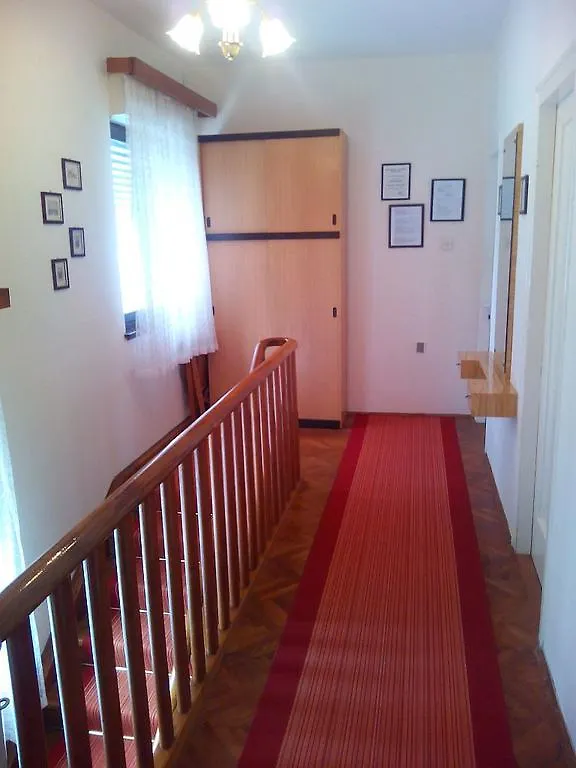 Apartment Linardic Malinska Croatia